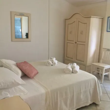 Sorgente Szálloda 3*